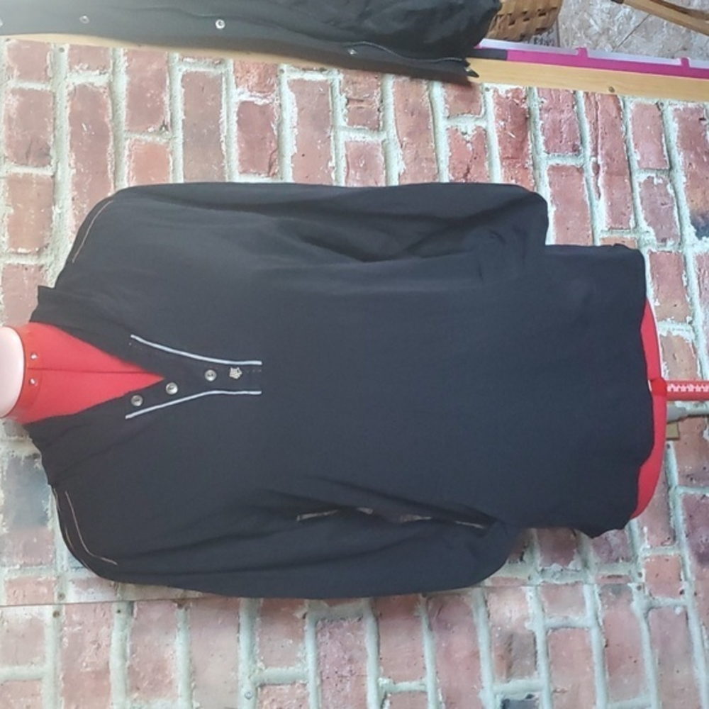 3‎ for $30 Ladies Free Planet long sleeve tee